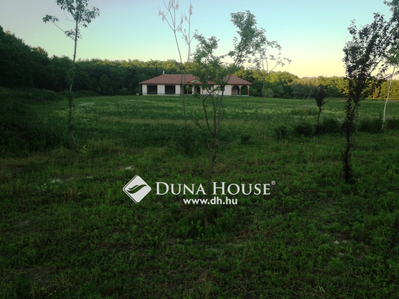 Casa 500 m² Hosszupalyi, Hungría