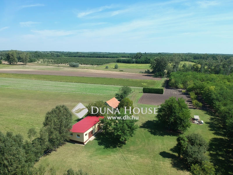 Land 128 065 m² Jakabszallas, Hungary