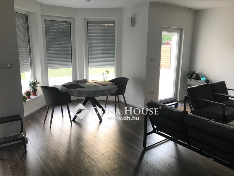 House 143 m² Kisber, Hungary