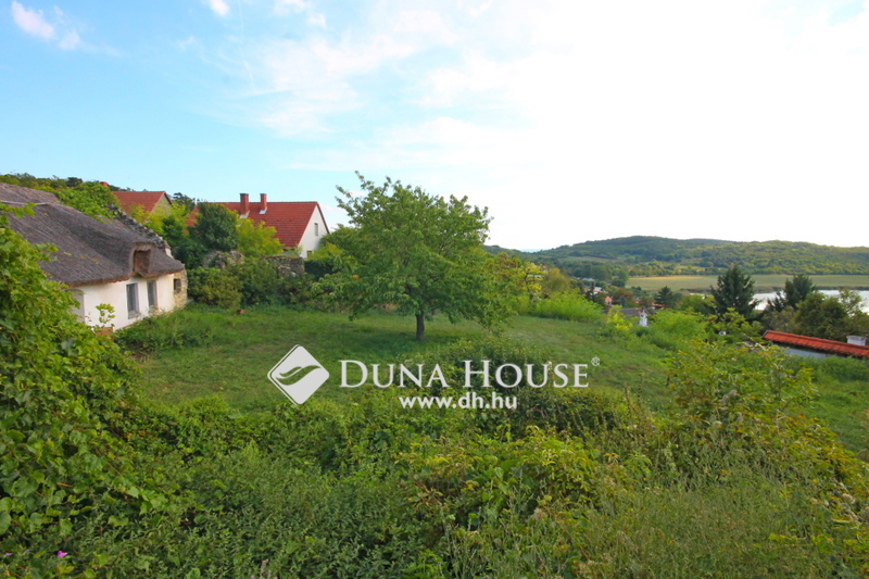 Land 1 117 m² Tihany, Hungary
