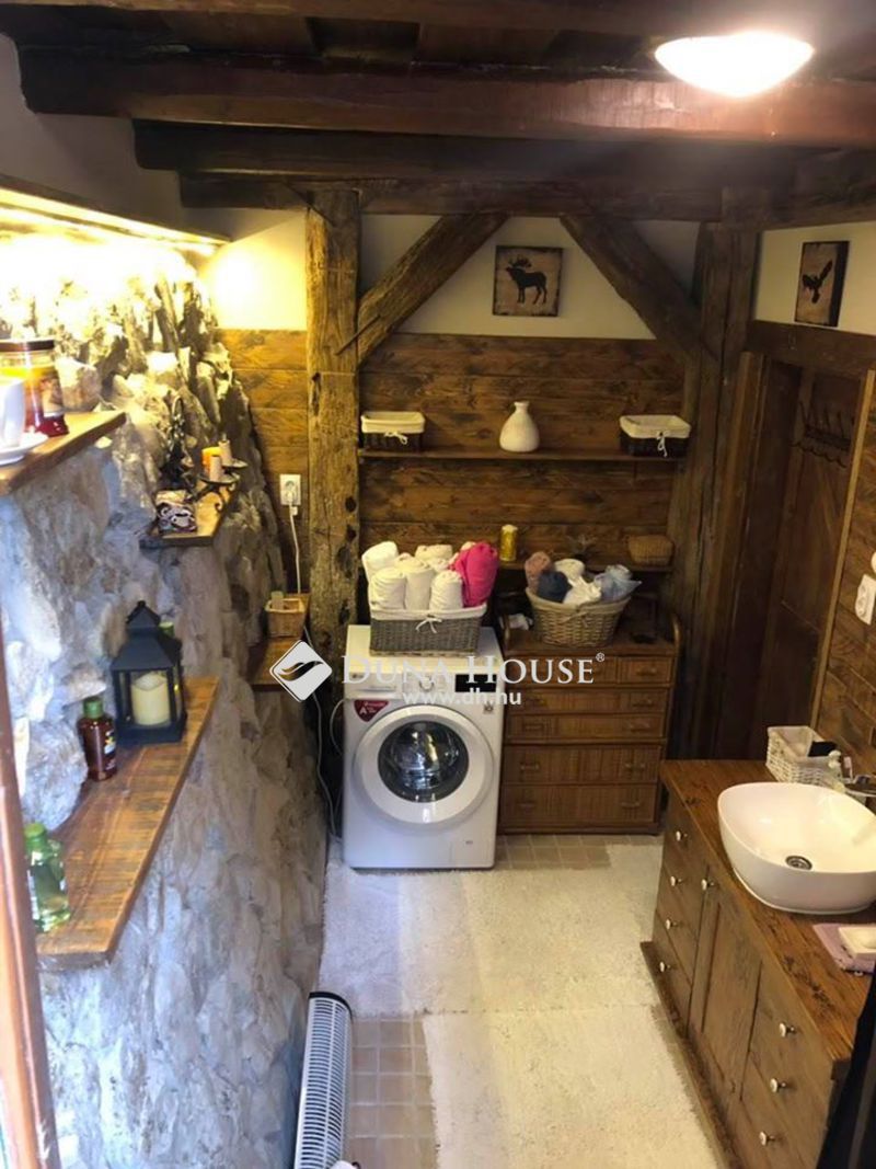 House 180 m² Hosszuheteny, Hungary