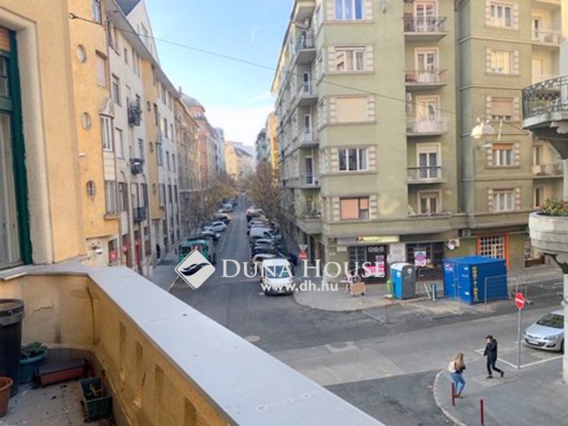 Eladó tégla lakás Budapest 11. kerület